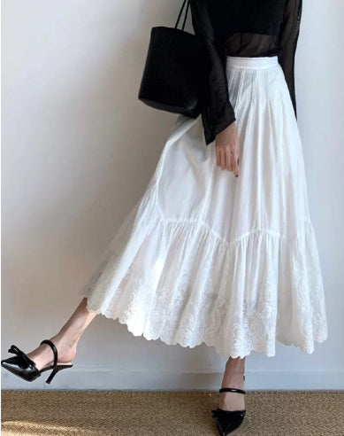 Women's French-style Embroidered White Skirt